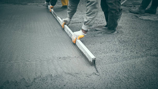 Best Commercial Concrete Services in Belleair Bluffs, FL